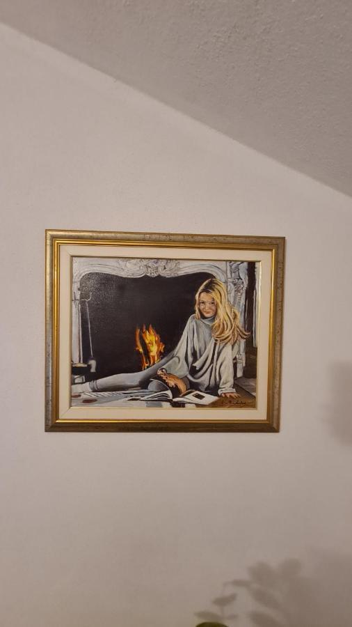 Camere De Inchiriat Livada Cu Meri Capatineni-Ungureni Экстерьер фото